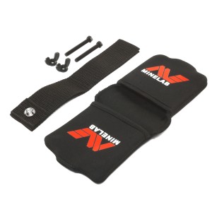 Minelab Black Nylon Nut & Bolt for Arm Rest (3011-0028)